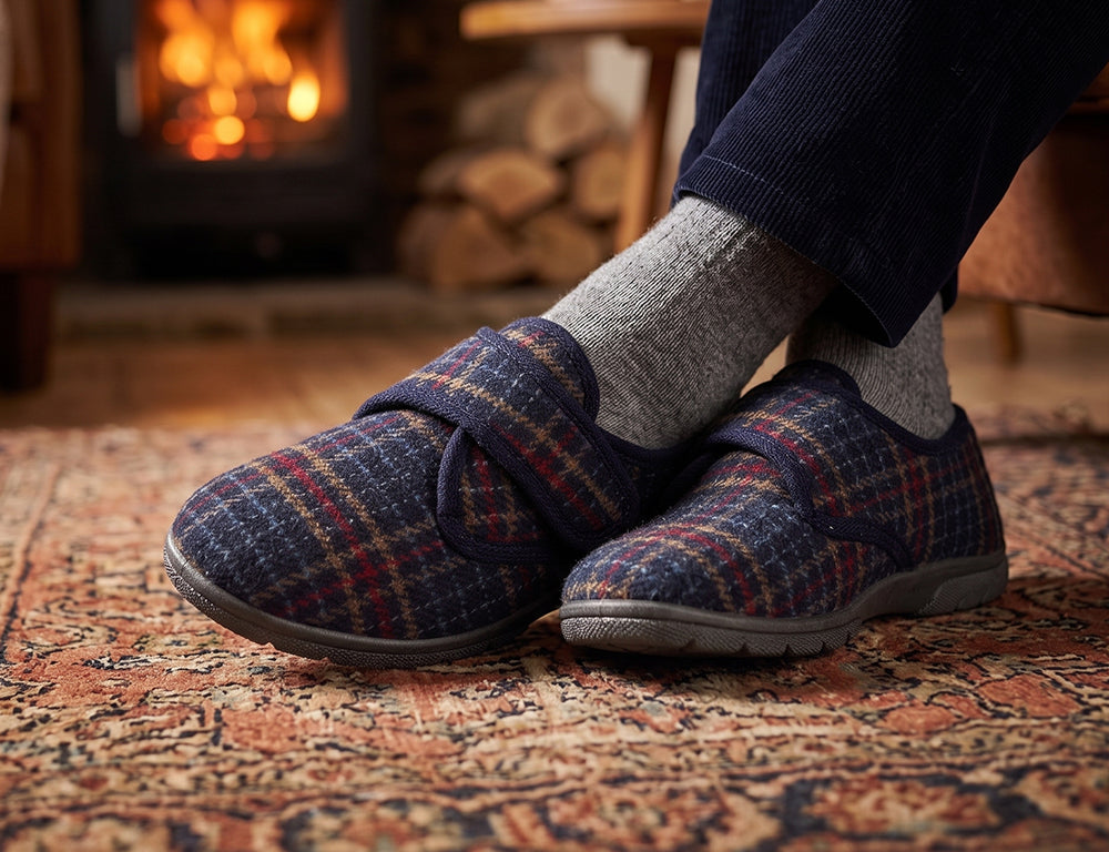 Mens Wide Fit Tartan Navy Slippers