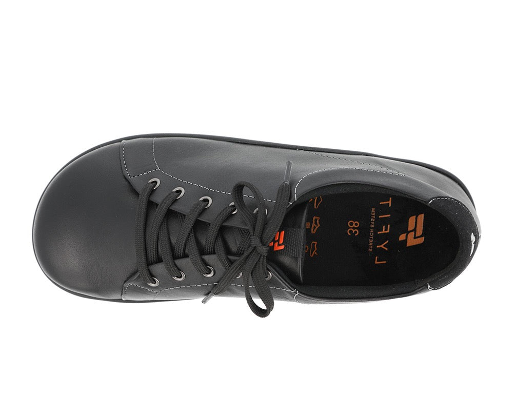 Womens Sqaure Toe Wide Fit Taylor Black Trainers