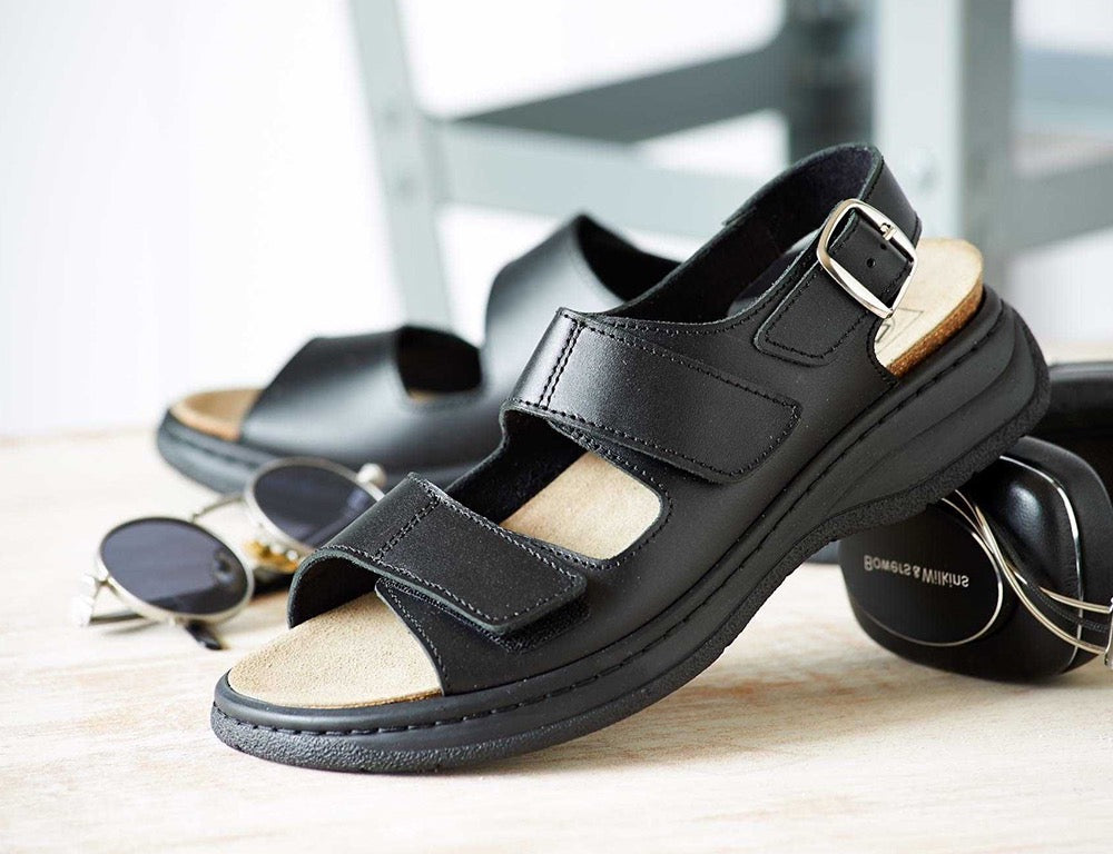 Mens Wide Fit Adjustable Alfie Black Sandals