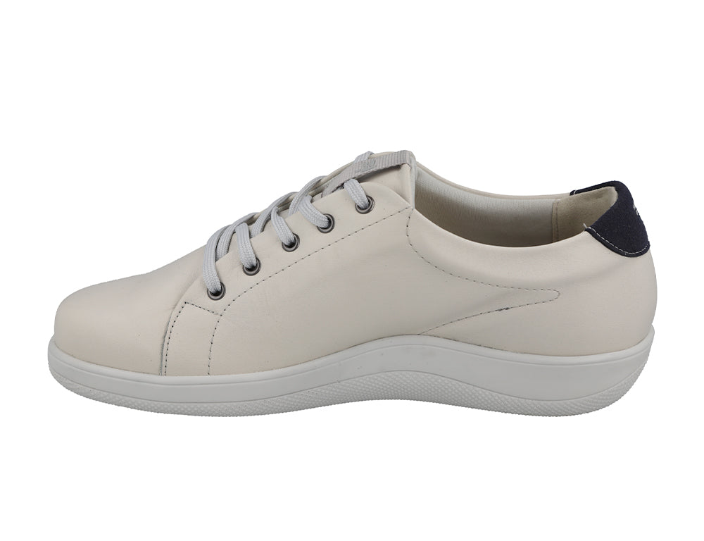 Womens Sqaure Toe Wide Fit Taylor White Trainers