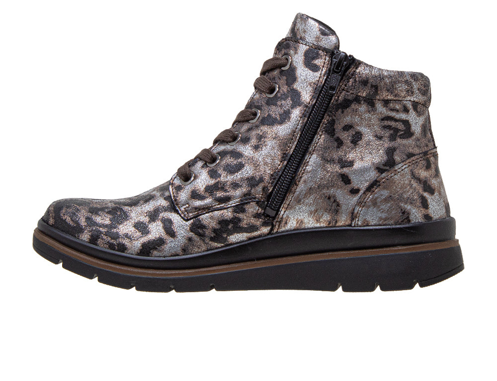 Womens Zip Gallery Silver Fester Boots