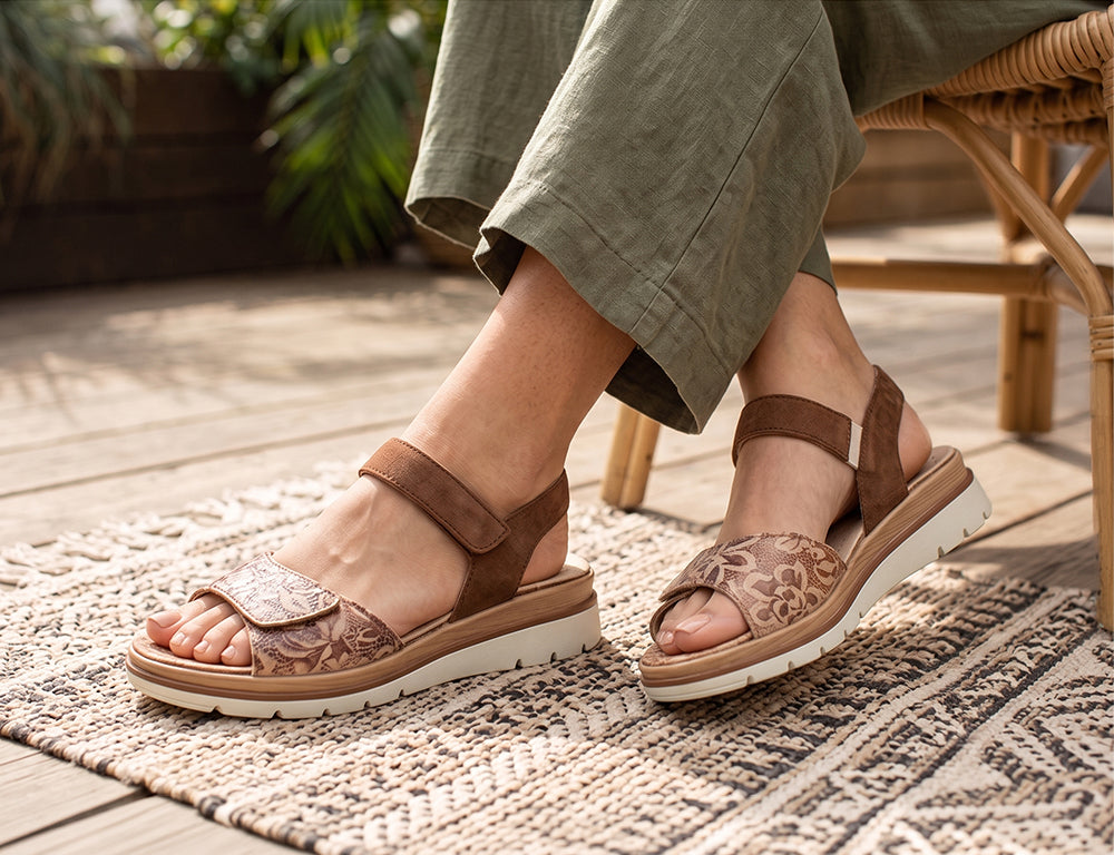 Womens Adjustable Glory Nielsen Sandals