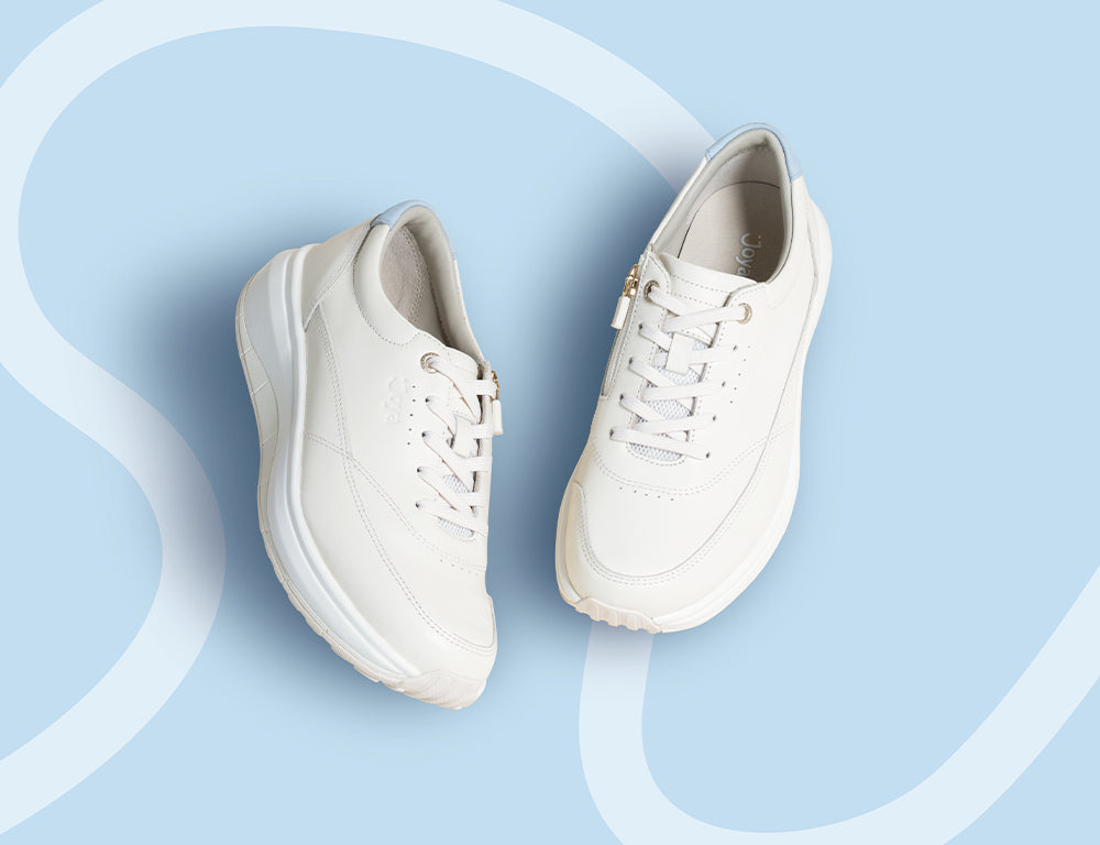 Womens Wave Wide-Fit Zip Venice White Shoes