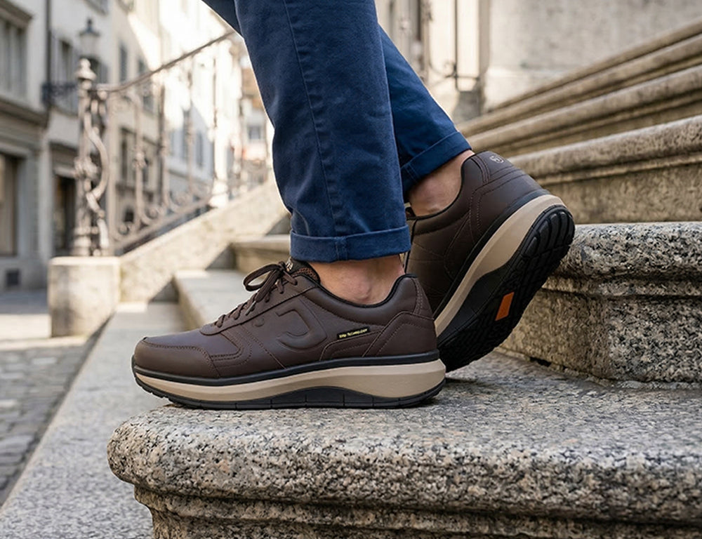 Mens Wave Wide-Fit Cancun SR Brown Trainers