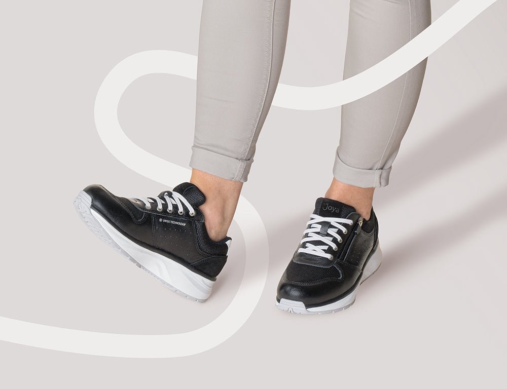 Womens Active Zip Dynamo Black Trainers