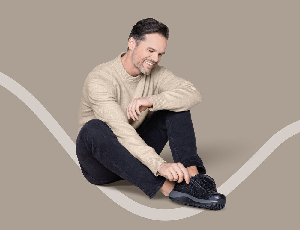 Mens Wave Wide-Fit Zip Moscow Black Shoes