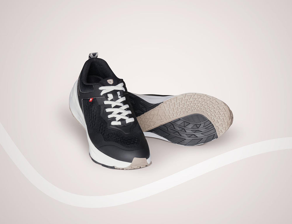 Womens Active Veloce Black White Trainers
