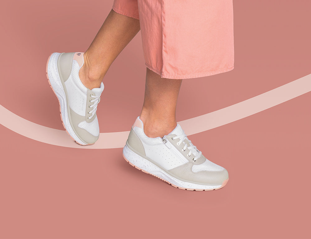Joya Womens Active Zip Dynamo White Beige Trainers ShoeMed