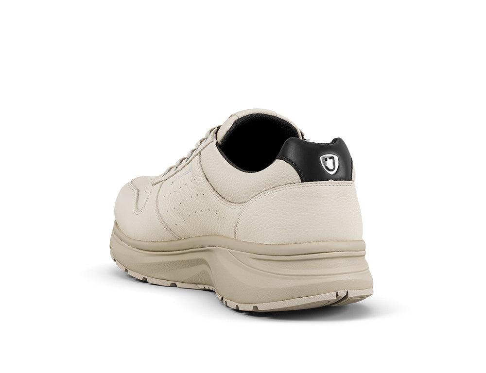 Mens Active Zip Dynamo White II Trainers