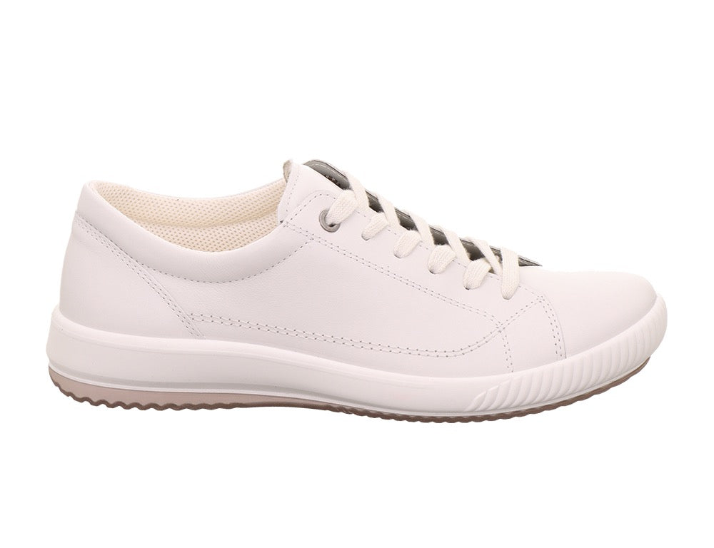 Womens Lightweight Tanaro 5.0 Off-White Trainers