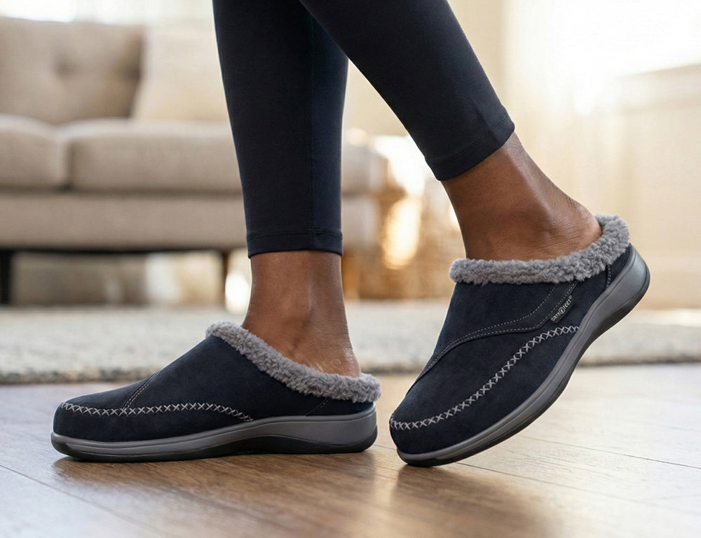 Womens Hands-Free Charlotte Black House Shoes