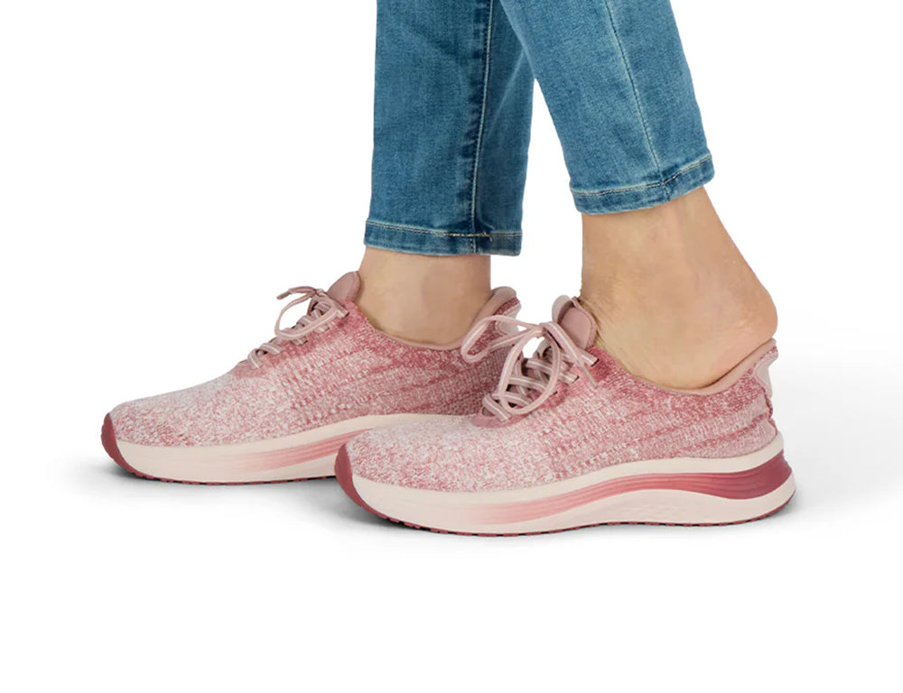 Womens Hands-Free Nira Red Trainers