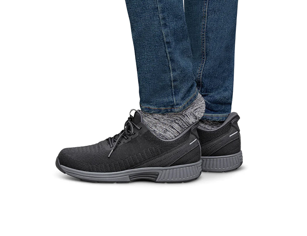 Mens Hands-Free Yari Black Black Trainers