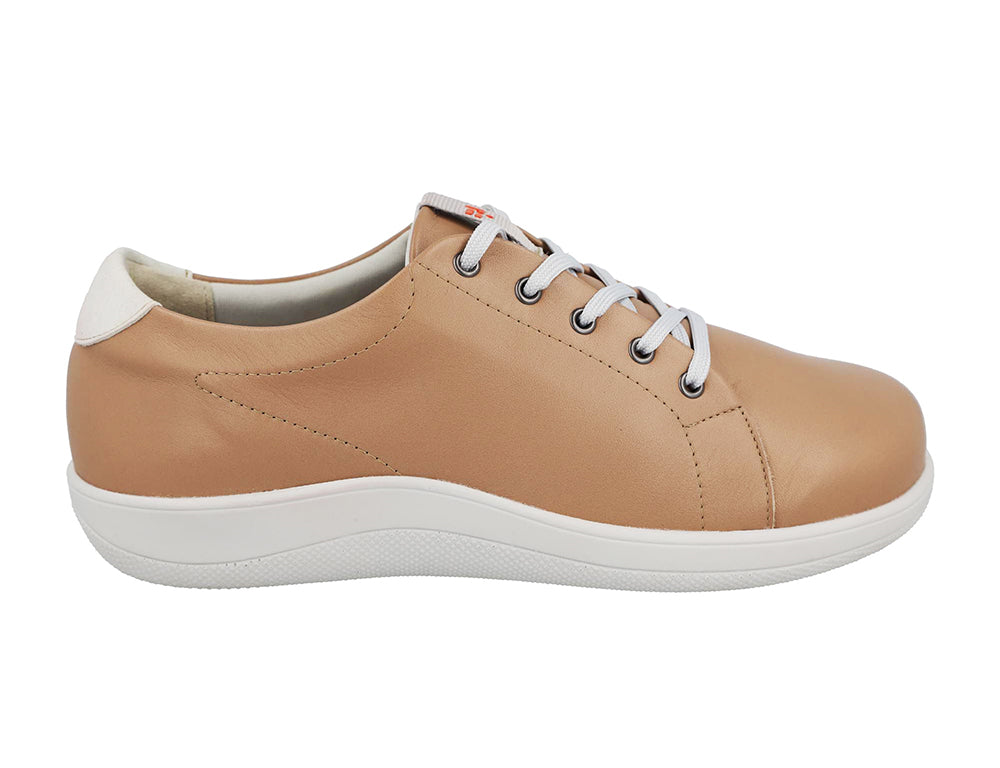 Womens Sqaure Toe Wide Fit Taylor Sand Trainers