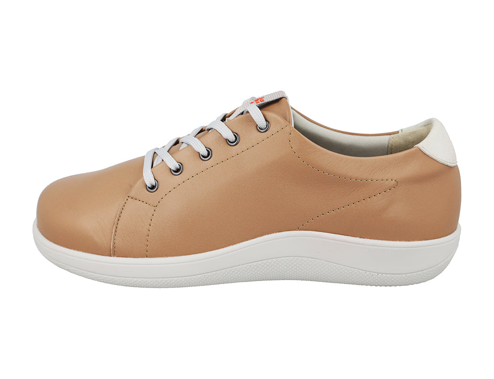 Womens Sqaure Toe Wide Fit Taylor Sand Trainers