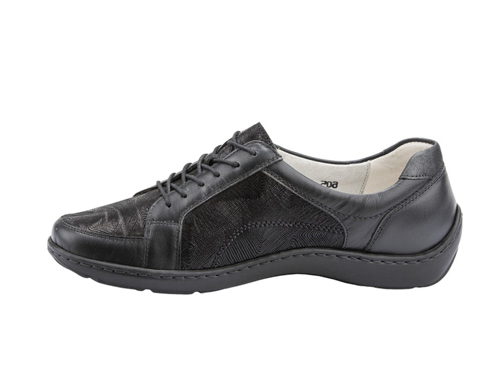 Womens Lightweight Henni Lace Black Shoes