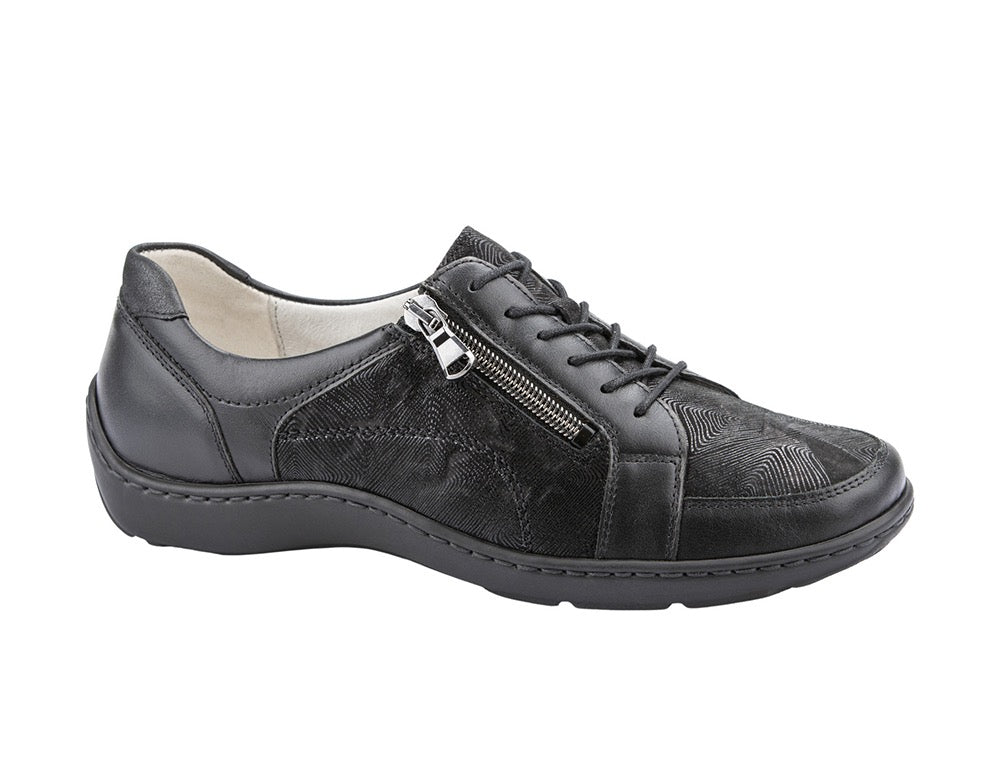 Womens Lightweight Henni Lace Black Shoes