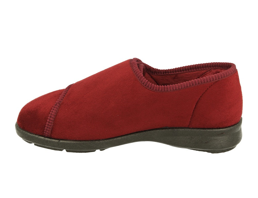 DB Wider Fit Shoes Keeston Burgundy ShoeMed