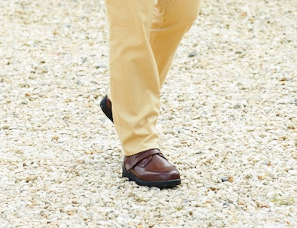 DB Wider Fit Shoes Donald Brown ShoeMed