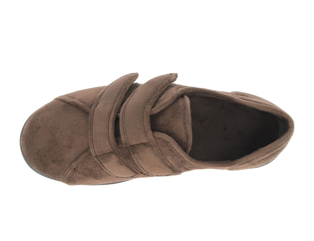 DB Wider Fit Shoes Joseph Brown ShoeMed