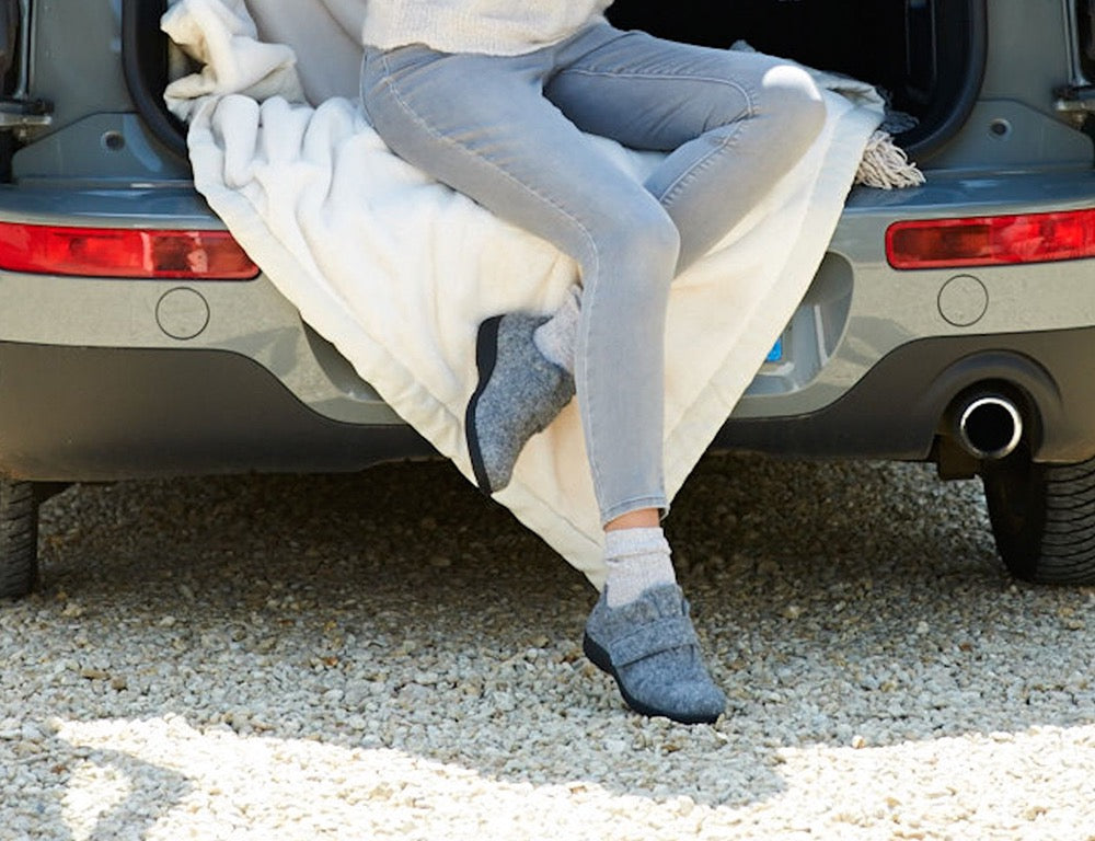 DB Wider Fit Shoes Hawk Grey ShoeMed