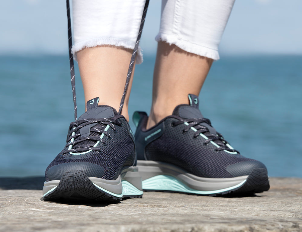 Womens Wave Wide-Fit Maui Dark Blue II Trainers