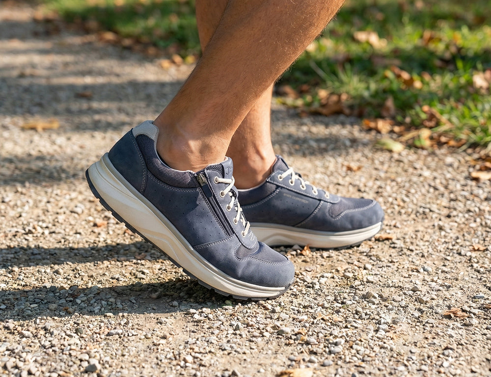 Joya Mens Active Zip Dynamo Blue II Trainers ShoeMed