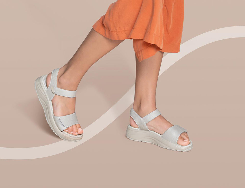 Womens Active Flores Light Beige Sandals