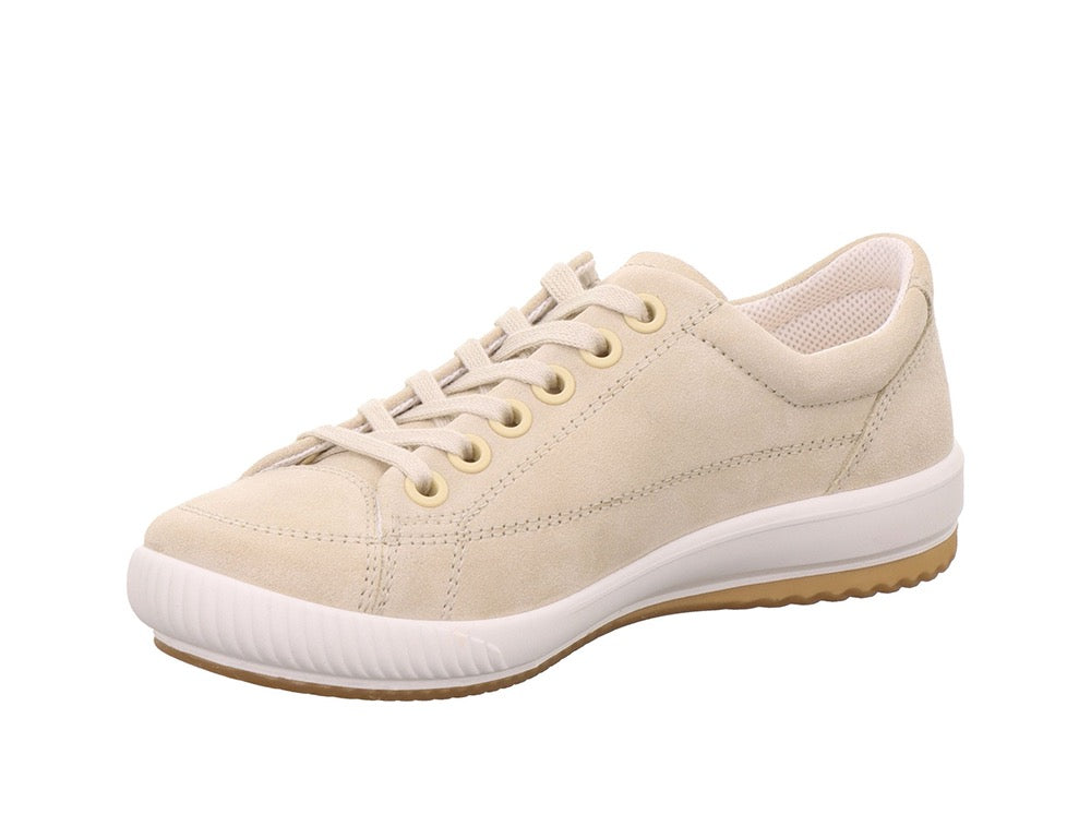 Womens Lightweight Tanaro 5.0 Ecru Trainers