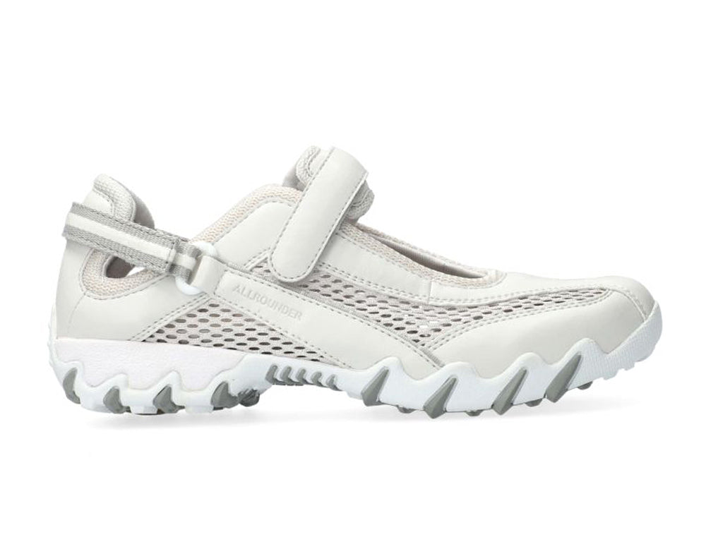 Womens Breathable Niro Off White Sandals