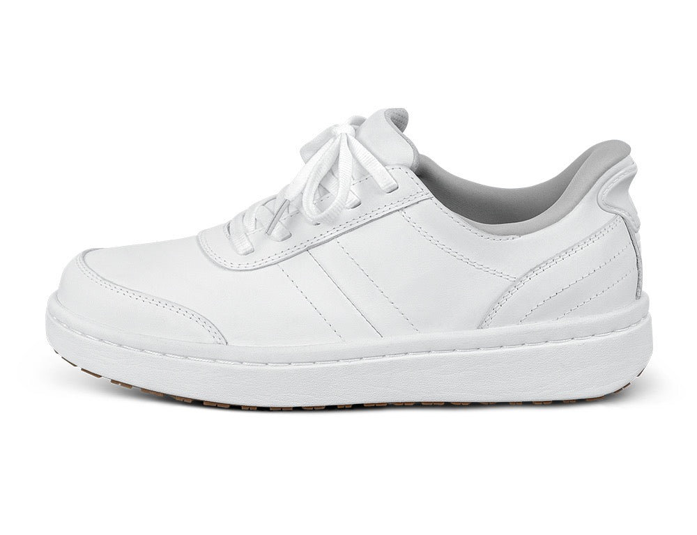 Womens Hands-Free Wander White Trainers