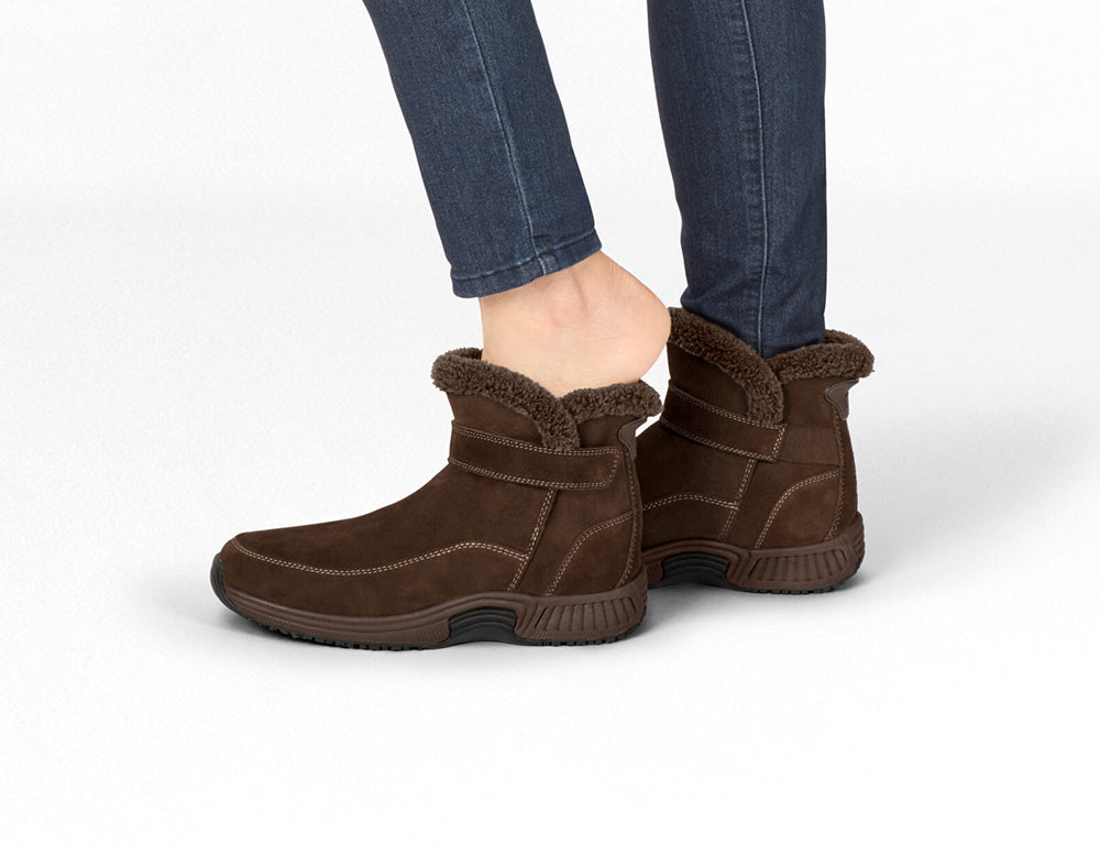 Womens Hands-Free Bliss Brown Boots