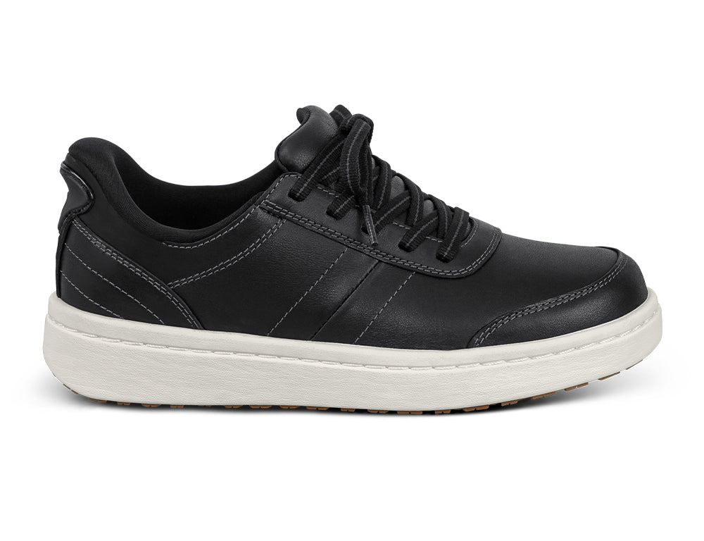 Womens Hands-Free Wander Black Trainers