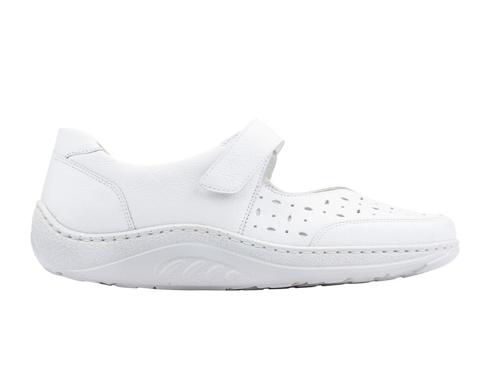 Womens Wide Fit Helli Porto White Shoes