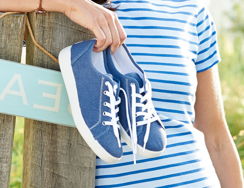 DB Wider Fit Shoes Yoko Navy Blue ShoeMed