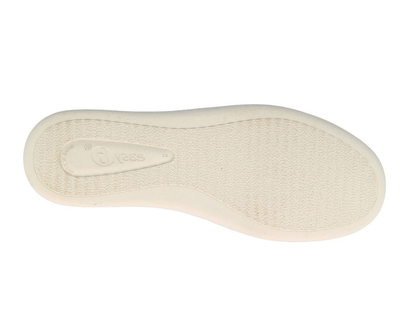 DB Wider Fit Shoes Yoko White ShoeMed