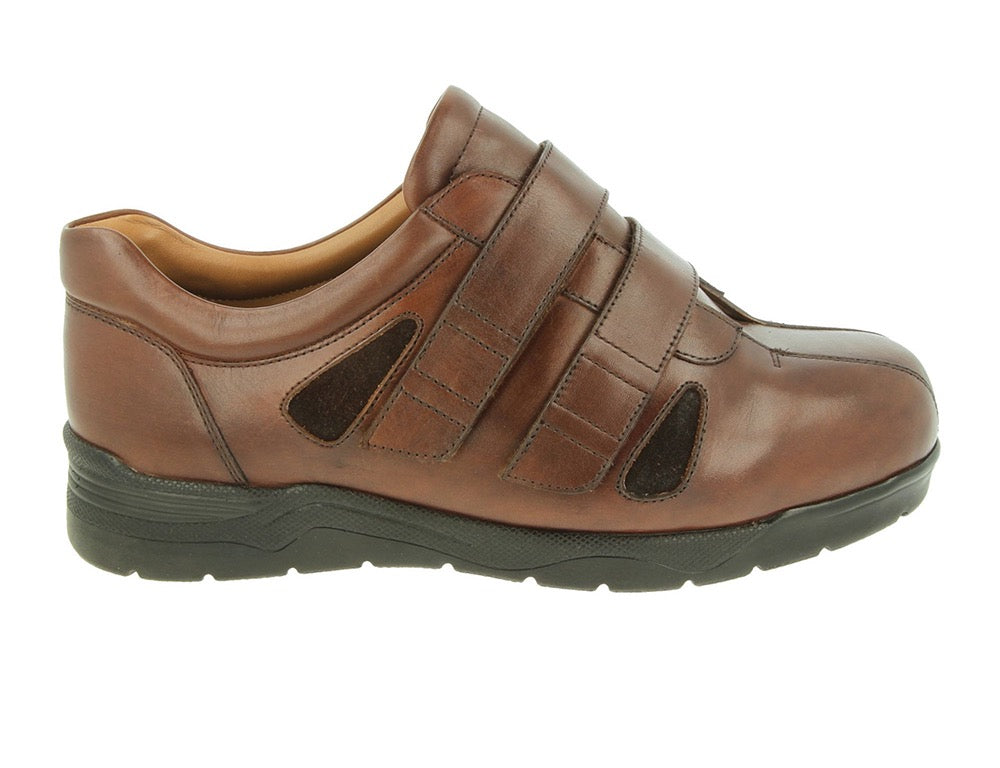 DB Wider Fit Shoes Darren Brown ShoeMed