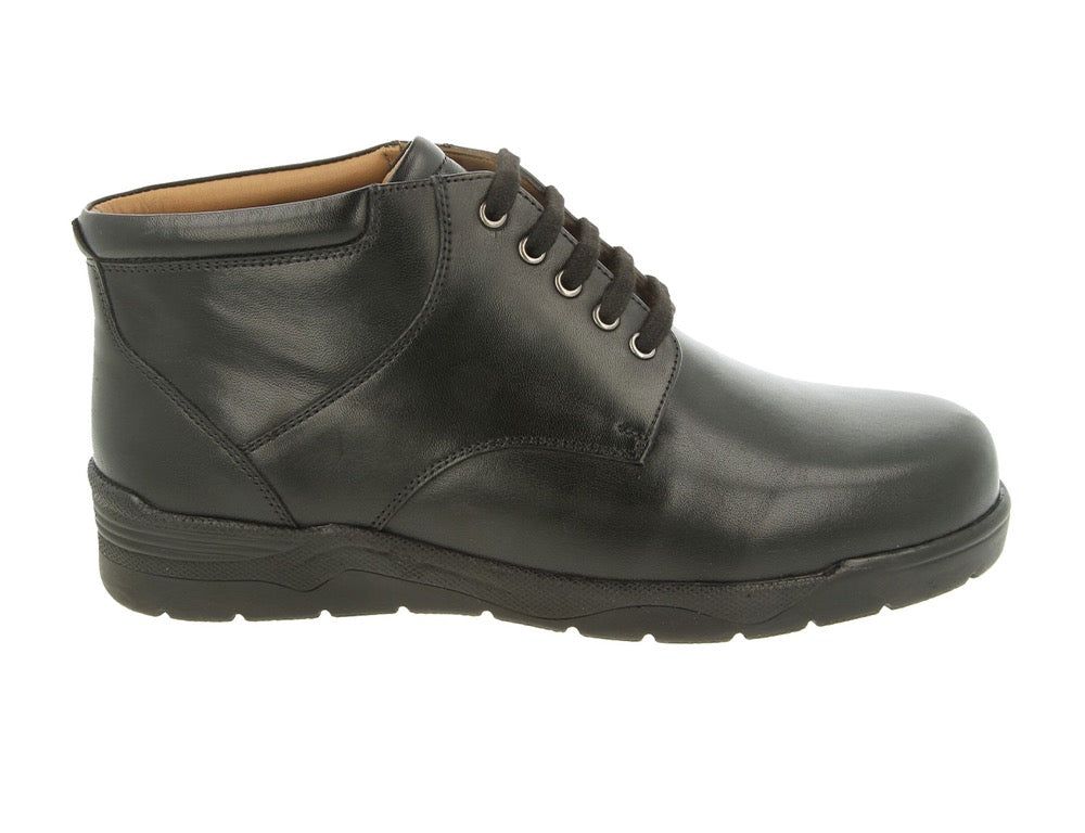 DB Wider Fit Shoes Douglas Black ShoeMed