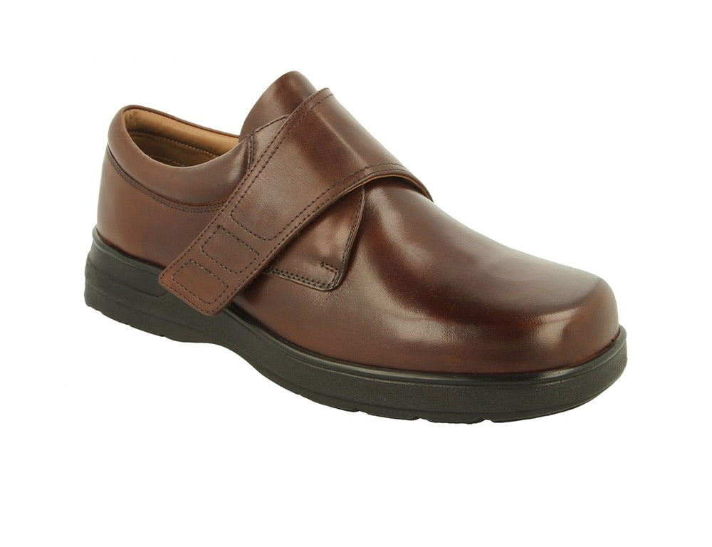 DB Wider Fit Shoes Benny Brown ShoeMed