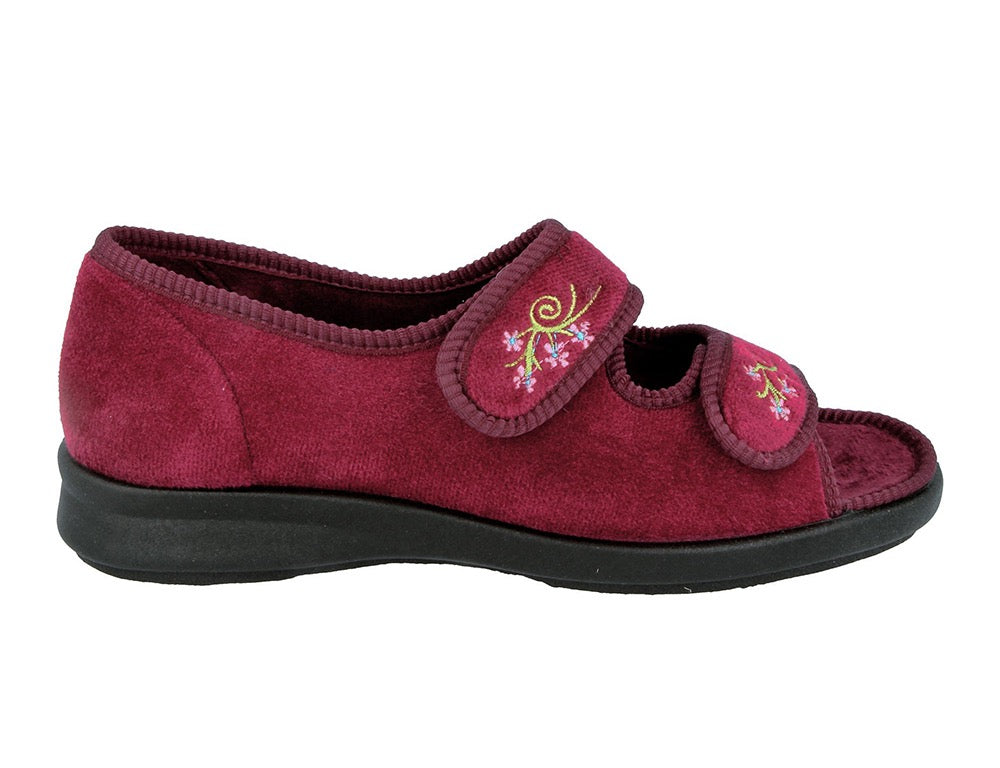 DB Wider Fit Shoes Ace 2 Burgundy ShoeMed